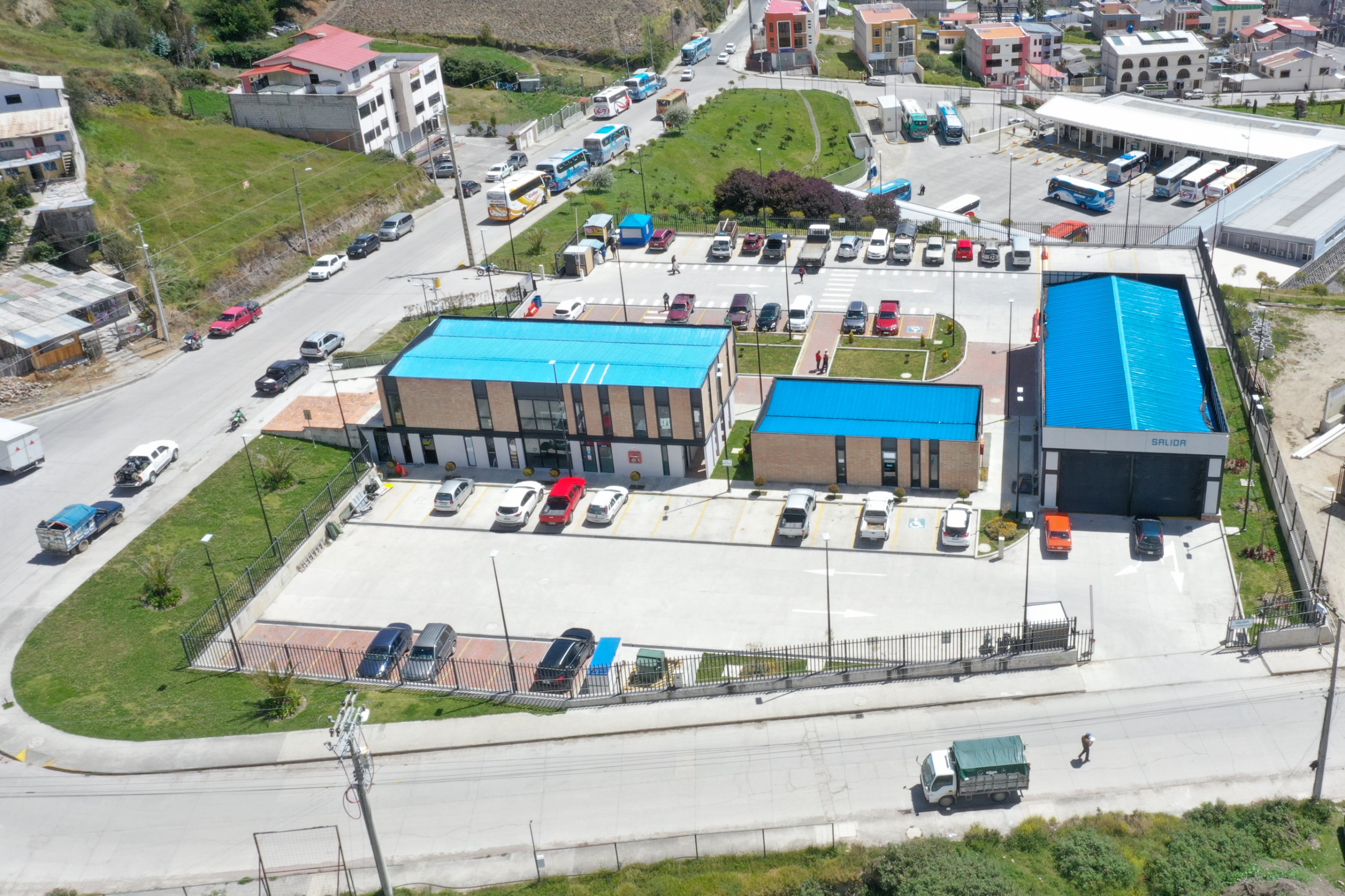 Vista aérea del Centro de Revisión Técnica Vehicular de Cañar